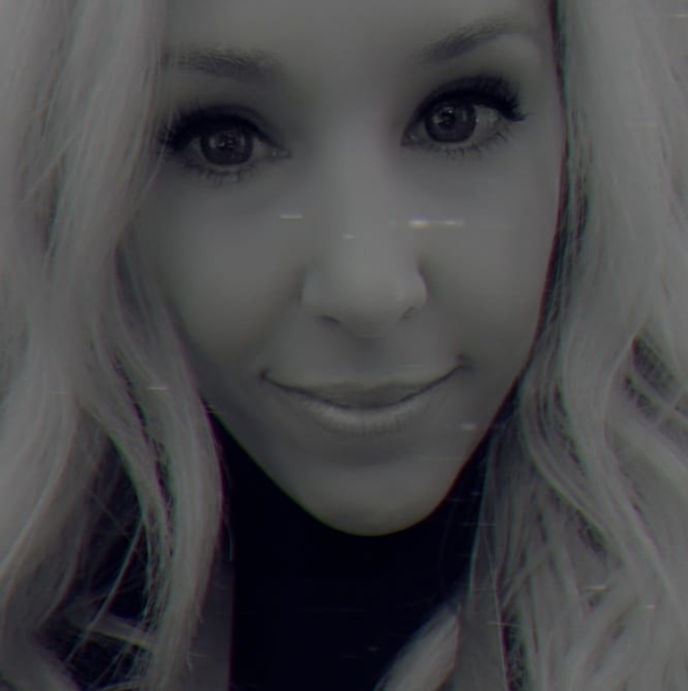 Meet your Posher, Traci